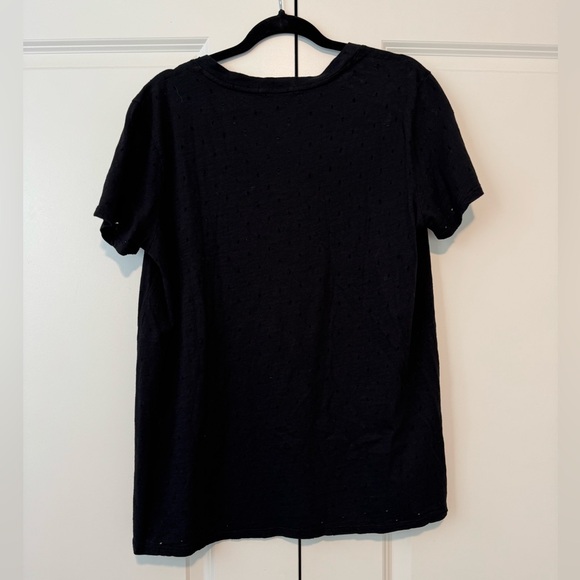 NWOT Mododoc Laser Cut V-Neck Tee in Black Sz Large - Picture 3 of 5